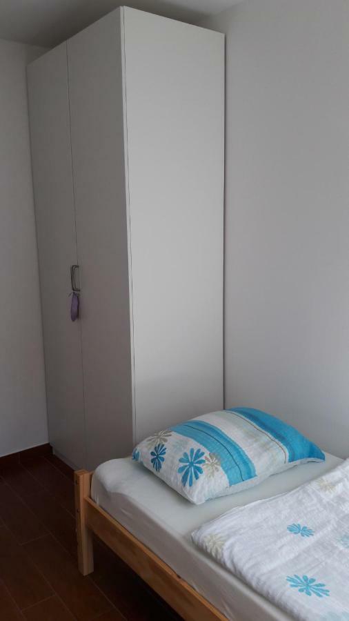 Pocitniska Hisa Guest House Dobravlje Екстериор снимка