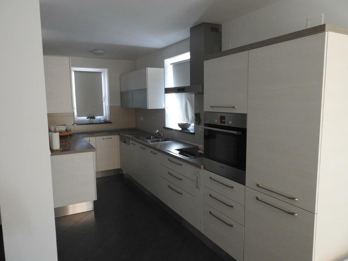 Pocitniska Hisa Guest House Dobravlje Екстериор снимка